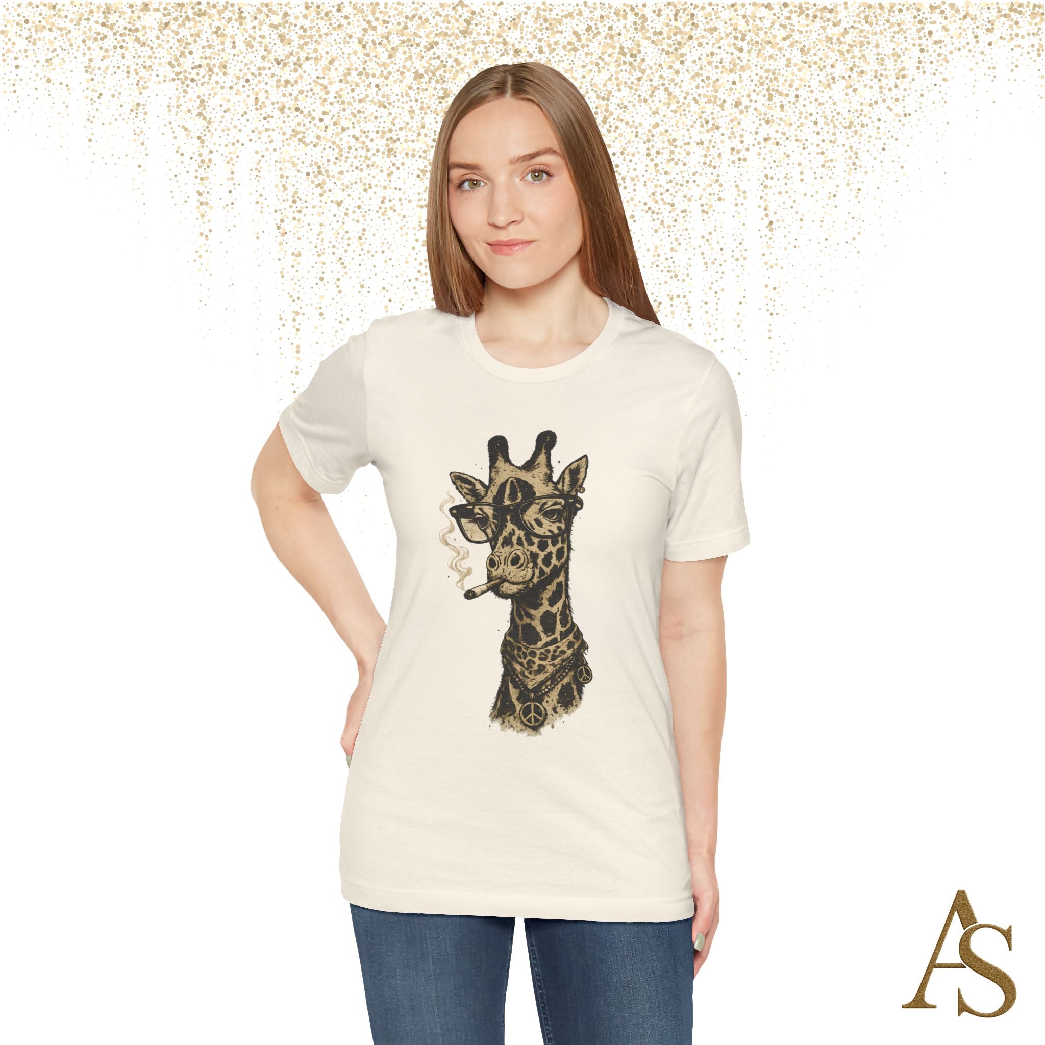 Funny Giraffe With Glasses T Shirt – Vintage Animal Graphic Tee – Funny Safari Shirt